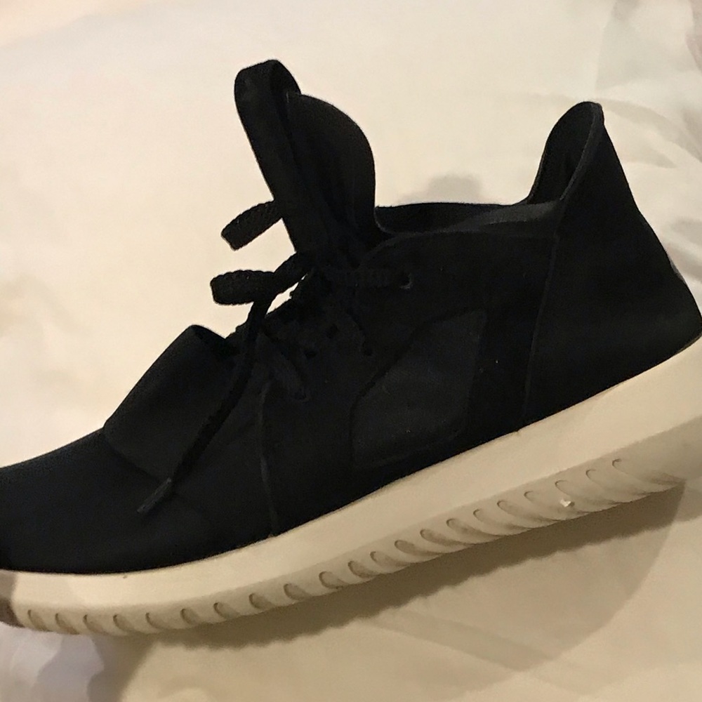 Adidas Tubular Defiant